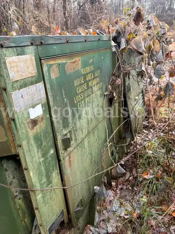OLD MILITARY GENERATOR