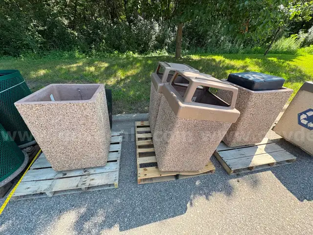 Recycle Refuse Containers - Connected System