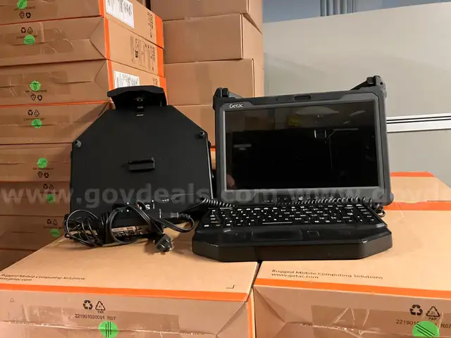 GETAC A140 WITH KEYBOARD, DOCK, AND WALL CHARGING CABLE