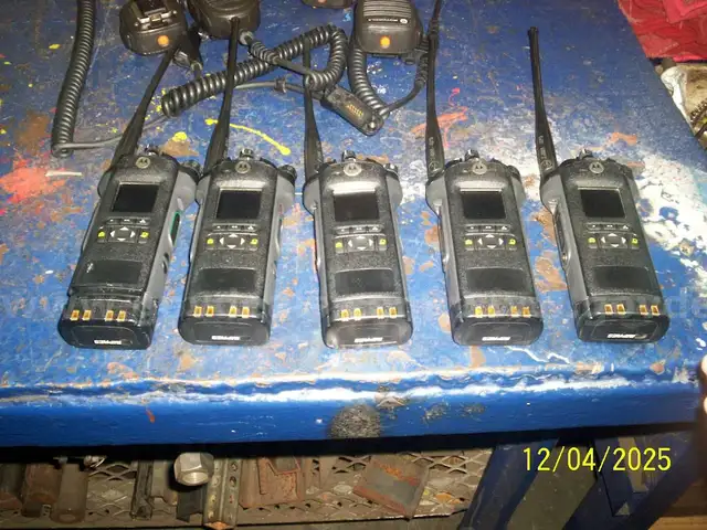 Motorola APX 6000 Radios