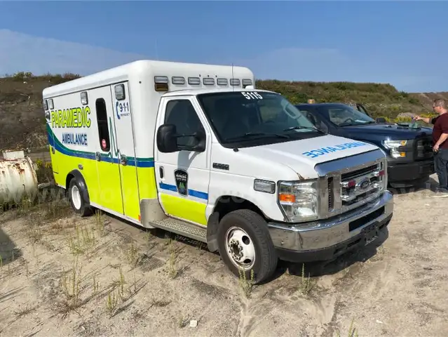 2017 Ford Econoline - Ambulance - Unit 5115-17