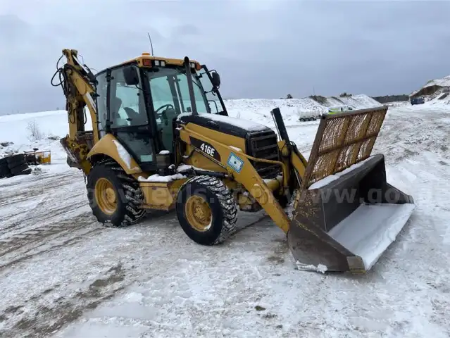 2011 Caterpillar 416E Backhoe