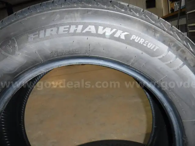 P255/60R 18 Firestone Firehawk Pursuit