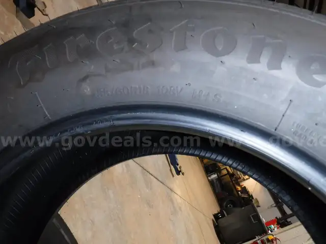 P255/60R 18 Firestone Firehawk Pursuit
