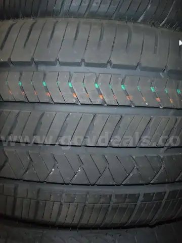 P275/55R 20 Firestone Firehawk Pursuit tires