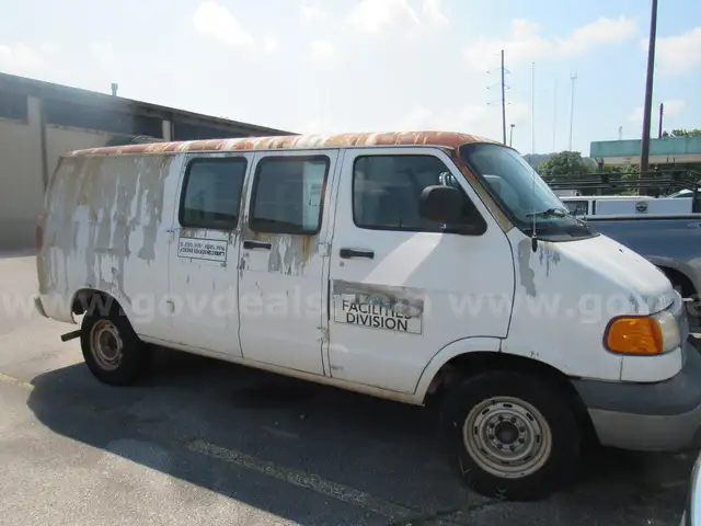 2002 Dodge Ram Van