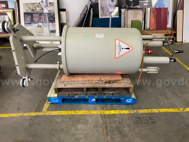 08-77   Magnetic Resonance Unit