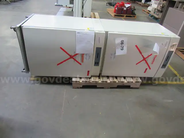 08-79 Incubator