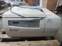 09-57 Incubator
