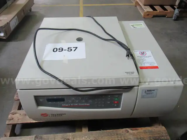 09-57 Incubator