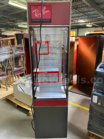 02-47  Display Case