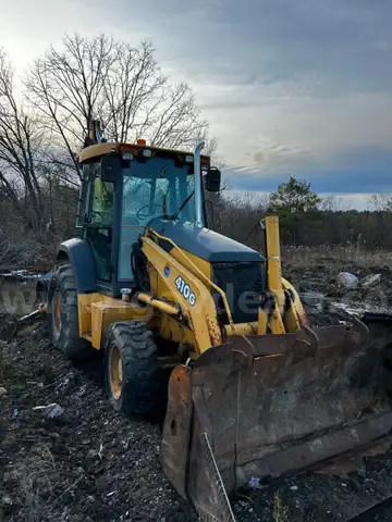 2002 John Deere 410G Backhoe