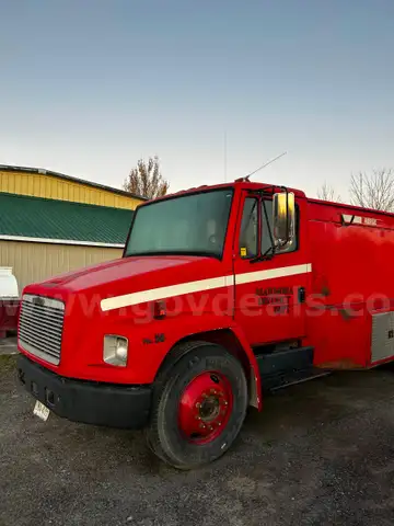 1992 Freightliner FL70 Water Truck