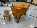 Samick Baby Grand Piano SG-155
