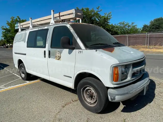 1999 Chevy Van