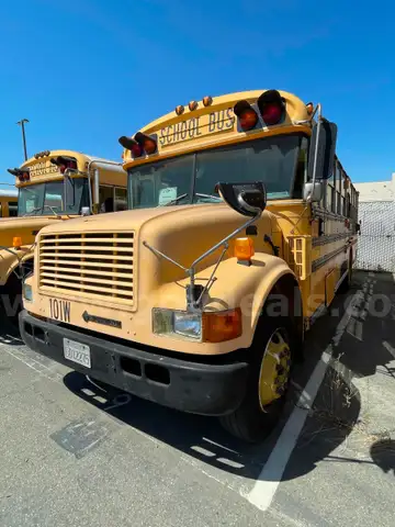 1995 International 3800