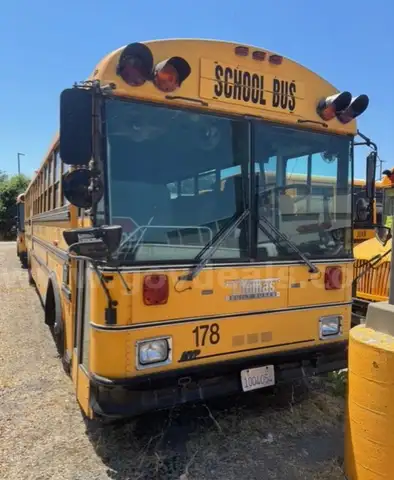 1998 Thomas School Bus
