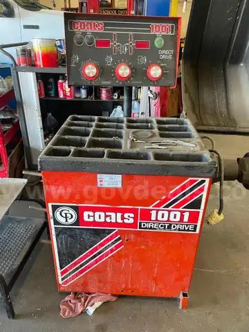 Coats Tire Balancer