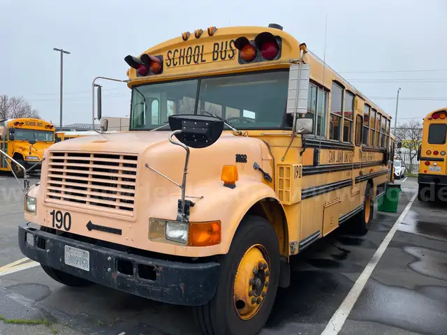 1995 International 3800