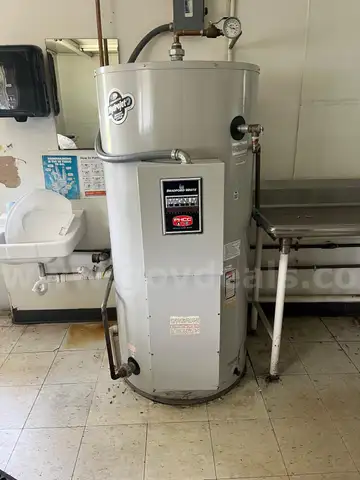 COMMERCIAL WATER HEATER BRADFORD WHITE MAGNUM SERIES