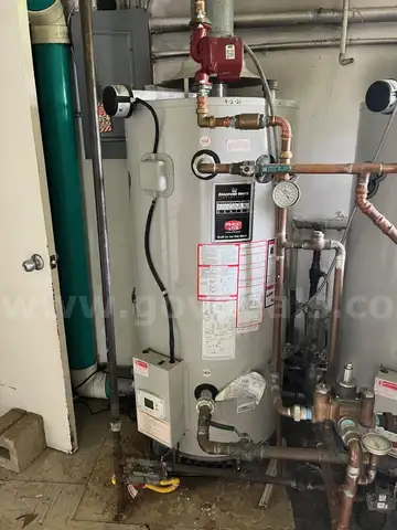 COMMERCIAL WATER HEATER BRADFORD WHITE MAGNUM SERIES