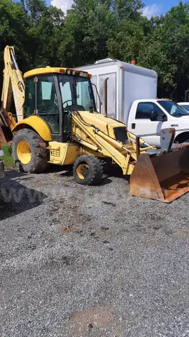 2004 New Holland LB 110 B Backhoe