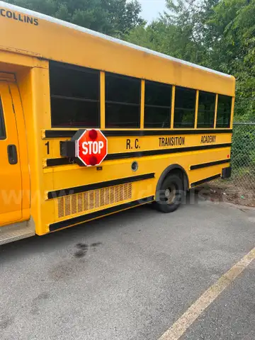 2010 Chevrolet Express Bus