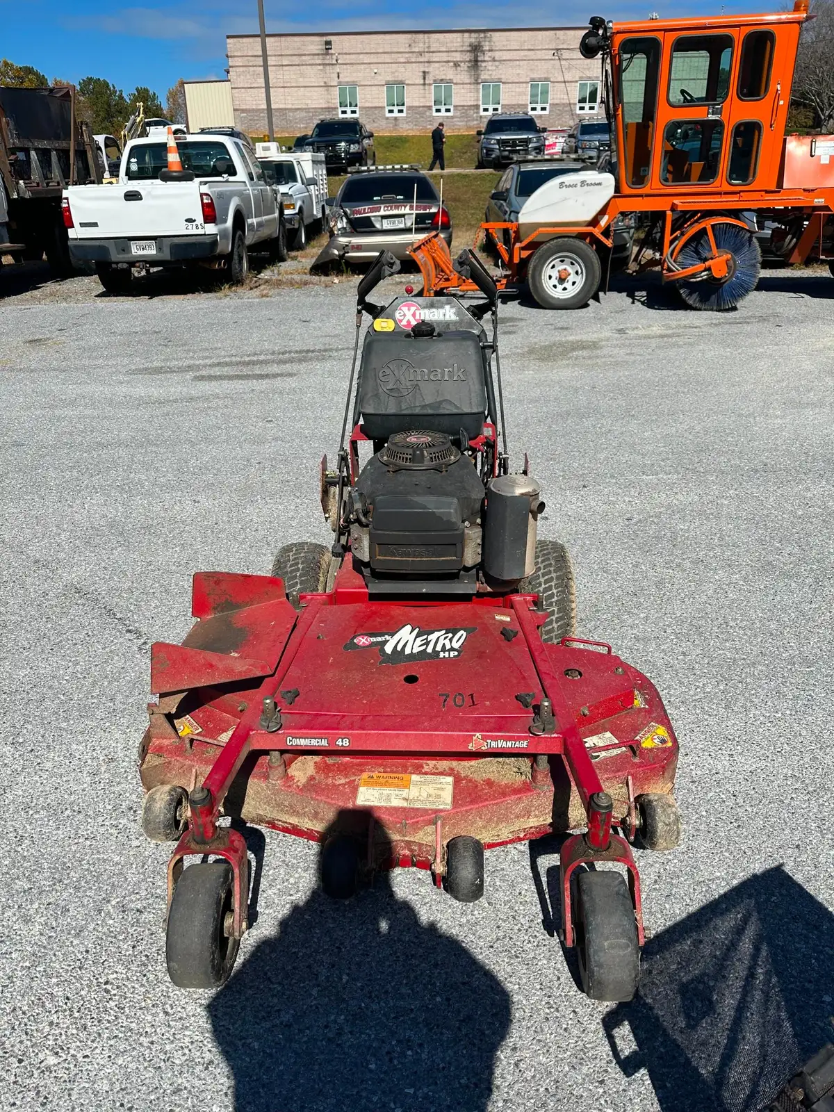 2002 Exmark Metro 48