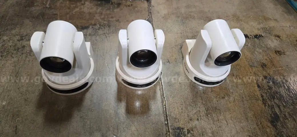 Lot of 3 Panasonic PTZ Optics cameras