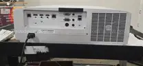NEC PA653U projector