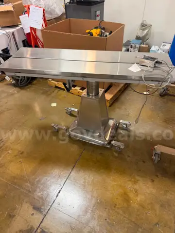 Sterile stainless steal operating table