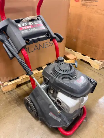 Excell 2500 PSI Gas Pressure Washer – Honda Engine