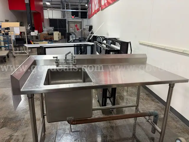 1 Stainless Steel Sink Table