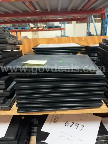 Lot of 9 Thinkpad X380 Yoga Computers