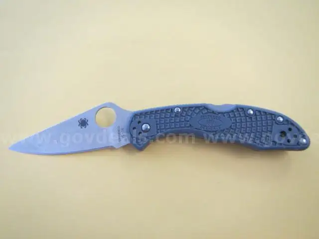 SPYDERCO KNIFE
