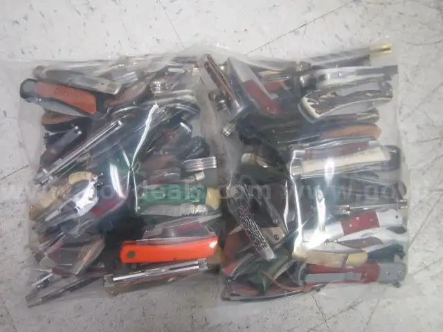 KNIFE LOT
