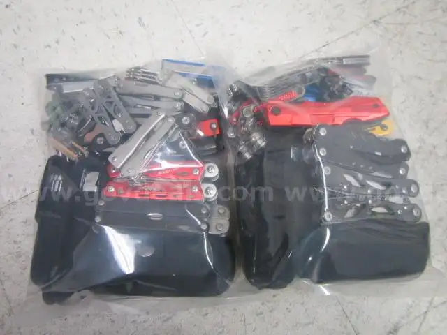 MULTI TOOL LOT