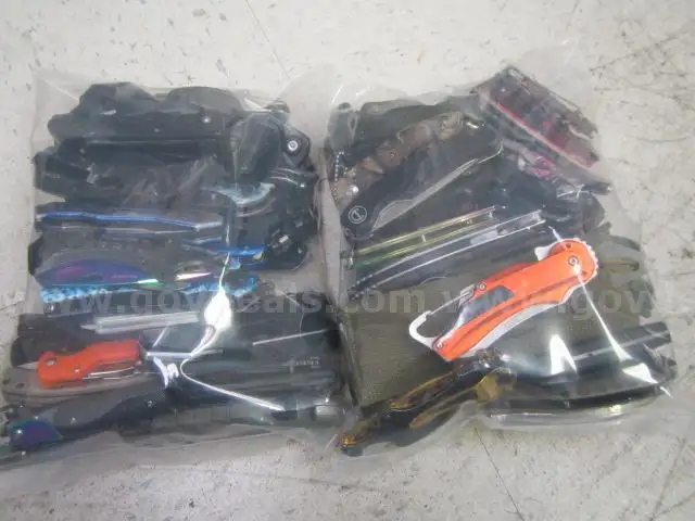 KNIFE LOT