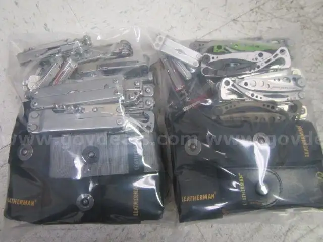 LEATHERMAN LOT