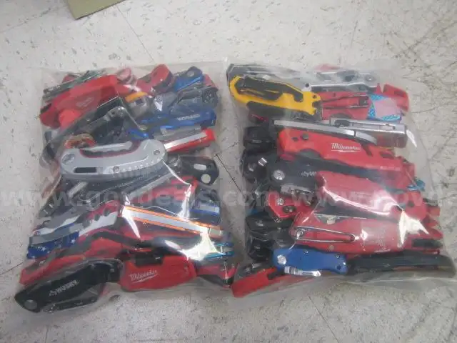 BOX CUTTER LOT