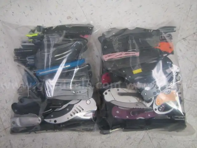 KNIFE LOT