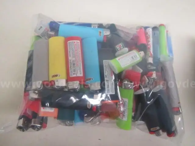 LOT OF BIC LIGHTERS