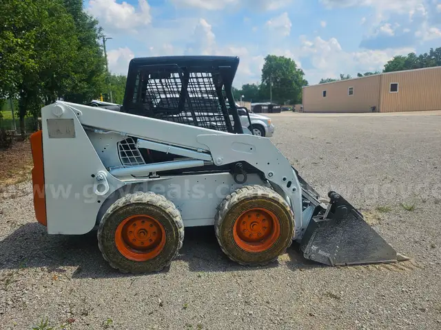 2004 Bobcat S150 w/ Clamshell Bucket   SEE VIDEO!!!