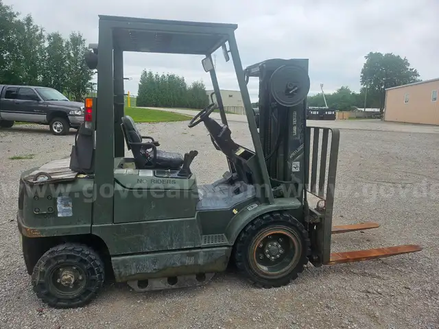 1995 Hyster H40XM Forklift (See Video)