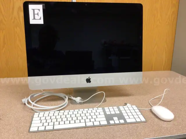 iMac Computer, 21.5&#x22; (E)