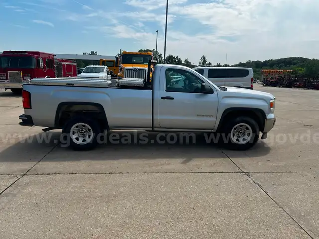 2015 GMC Sierra 1500 Base Long Box 2WD  Work Truck