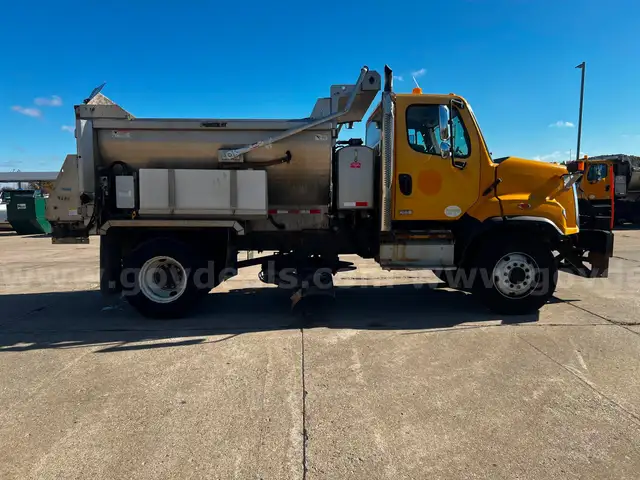 2013 Freightliner 108SD 5 Yard Dump Body w/ Belly Plow and Spreader