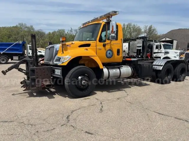 2006 International 7400