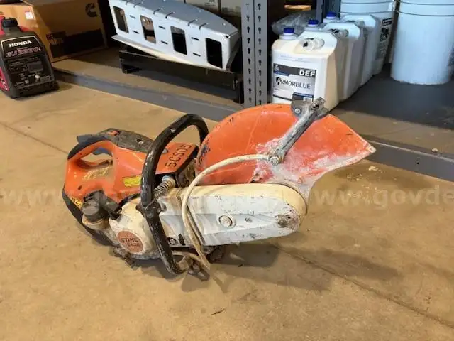 Stihl Concrete Saw   needs repairs