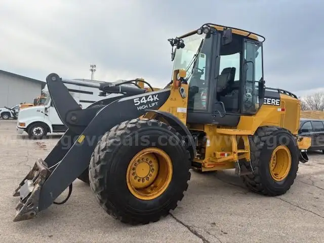 2015 John Deere 544K high lift loader with 3yrd bucket